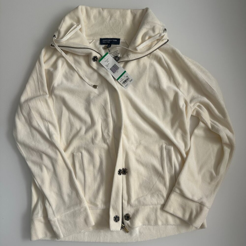 L Jones New York Cream Velour Jacket NEW!